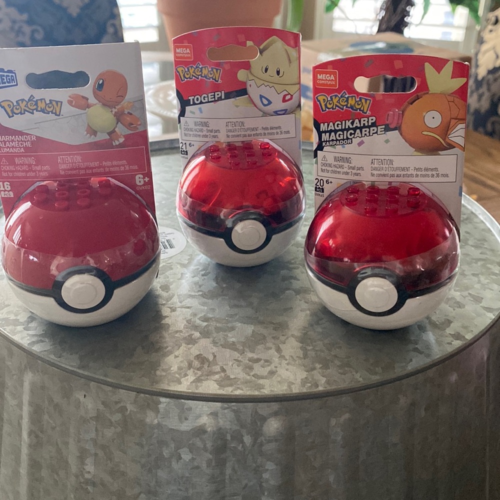 NEW Mega Construx Pokemon Charmander, Togepi, & Magikarp, Construction Sets